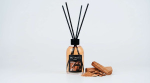 Dišava za dom / reed difuzor, 110ml - SANDALOVINA